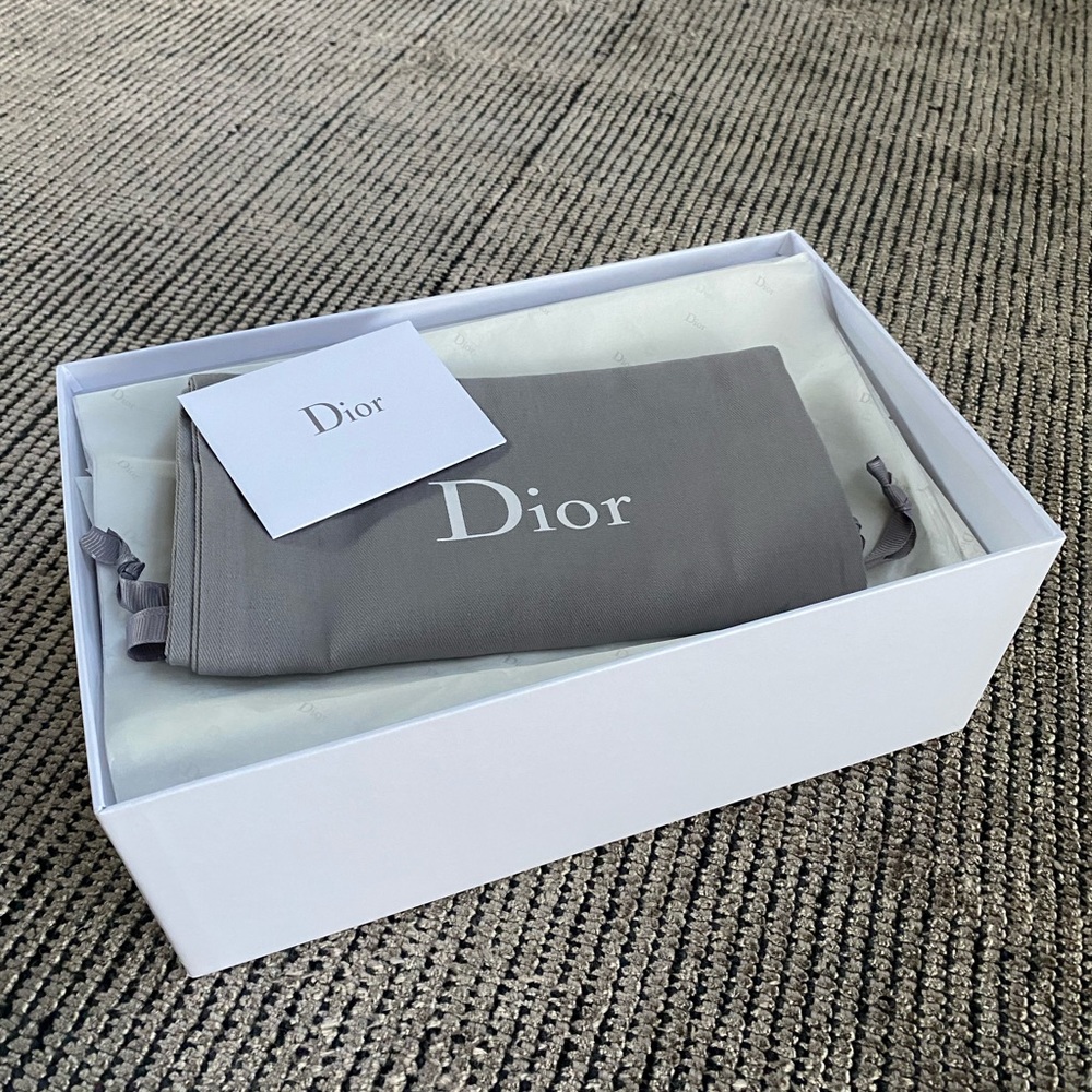 DIOR SLINGBACK PUMP - Picture 6 of 9